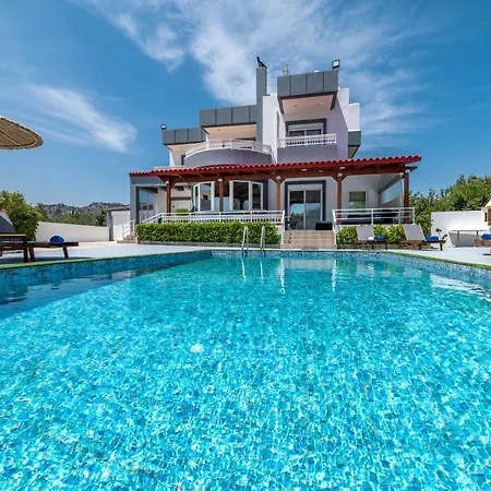 Di Georgia Villa *