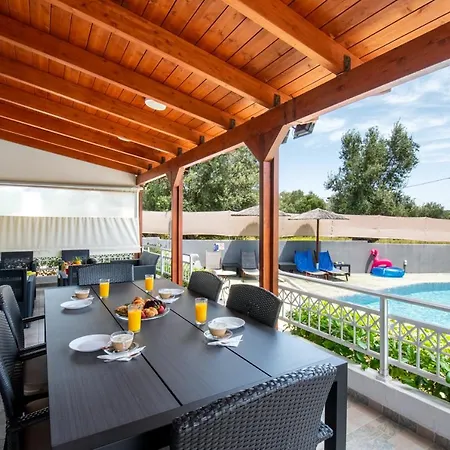 Di Georgia ヴィラ *